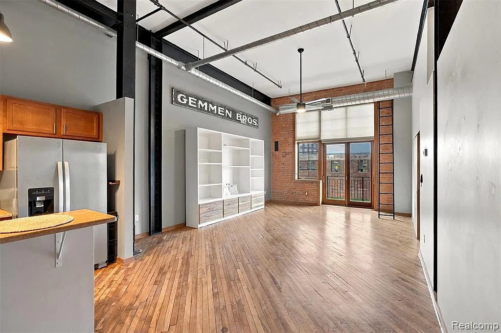 2 bed, 2.0 bath, 1292 sqft, $3,000 — Photo 4