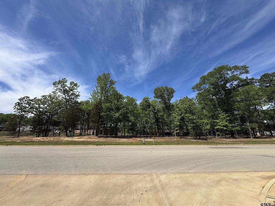 1st image of 8205 & 8061 Hollytree Dr