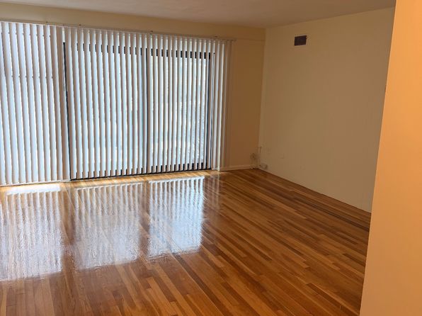 200 Central St APT 5