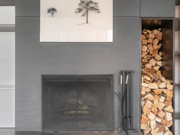 143 Reade Street image 2 of 29