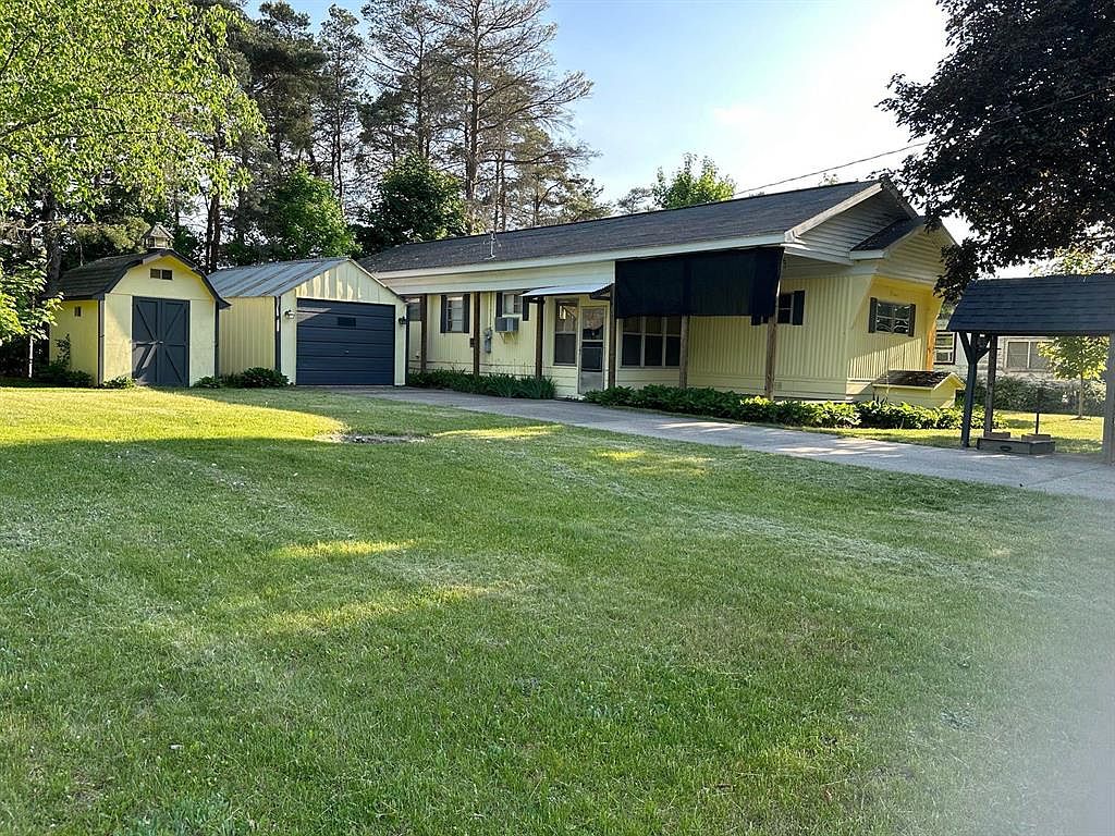 108 Westview Dr, Houghton Lake, MI 48629 MLS 78080007112 Zillow