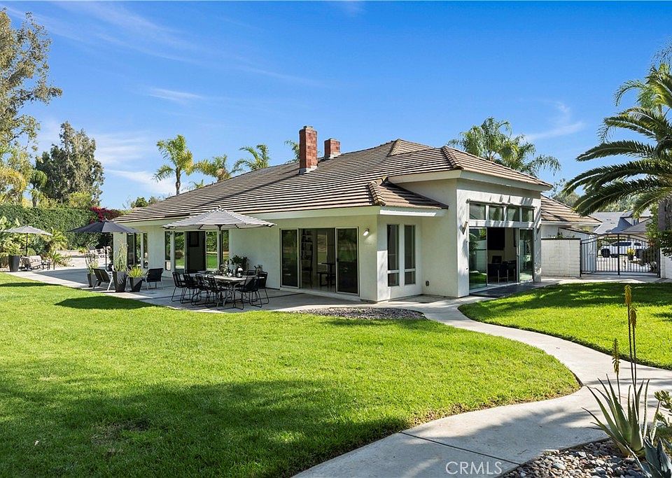1st image of 4060 Hickory Tree Ln