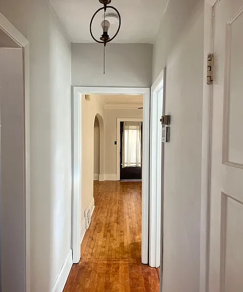 1013 Glenview Ave — Photo 2