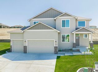 1323 W Pax Ct, Sunnyside, WA