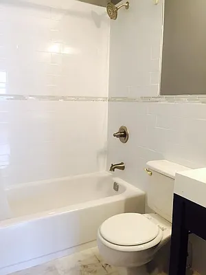 Rented by Rapid Realty Cobble Hill | media 14