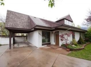 1271 Hunt Rd, Holladay, UT 84117