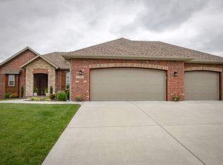 3783 W Cobblefield St, Springfield, MO 65807