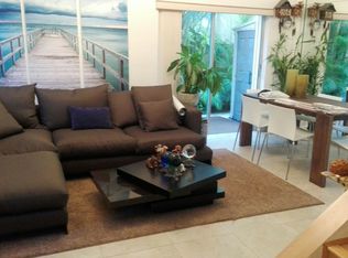 14716 SW 107th Ter, Miami, FL 33196