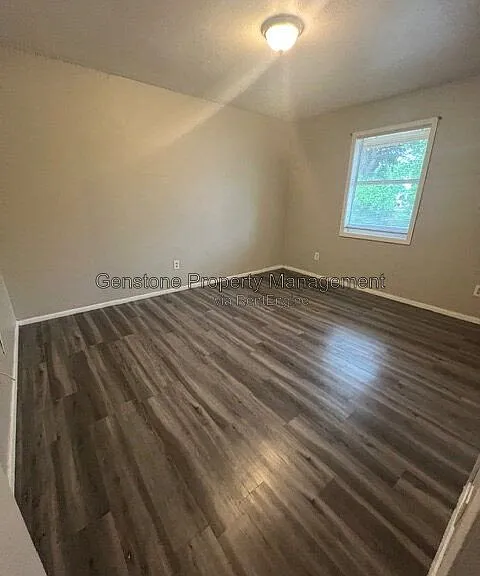 1301 Pine St #6 — Photo 2
