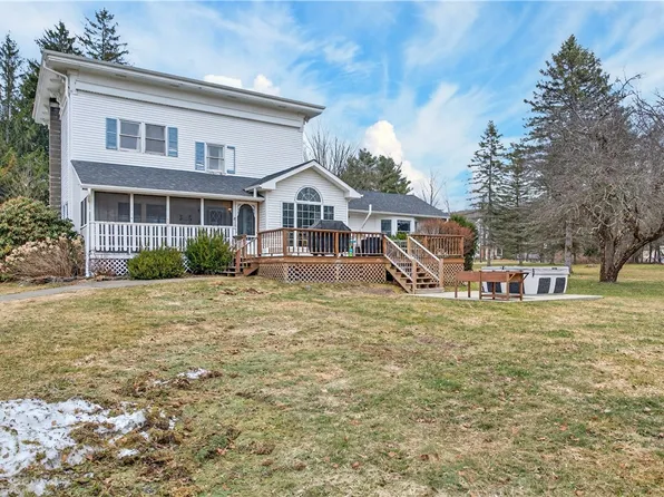 2313 State Highway 205, Mount Vision, NY 13810
