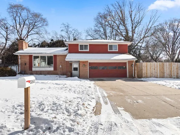 3263 S Clay St, Green Bay, WI 54301