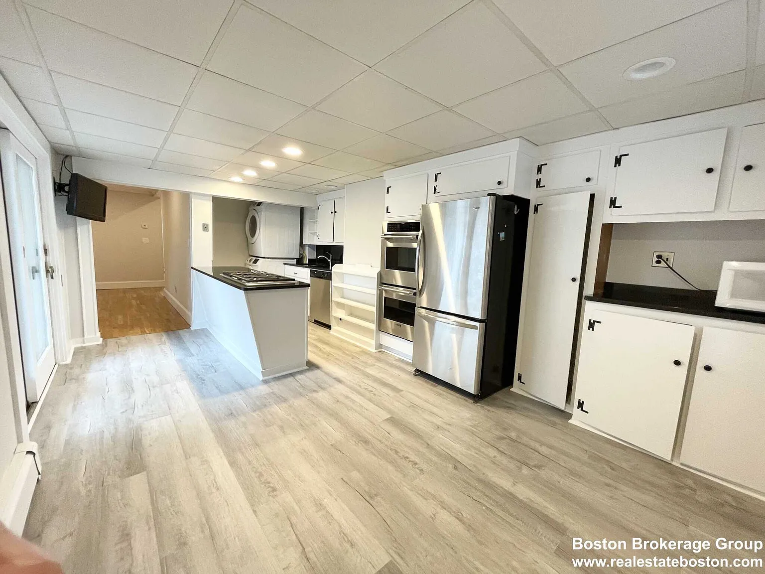 5 bed, $6,000 — Photo 2
