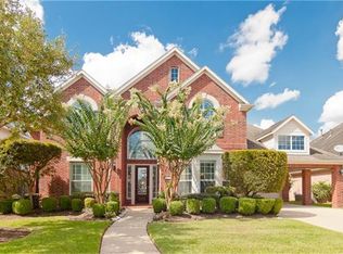 8111 Highland Bluff Dr, Sugar Land, TX 77479