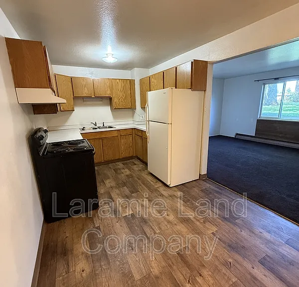 1609 E Baker St #1 — Photo 2