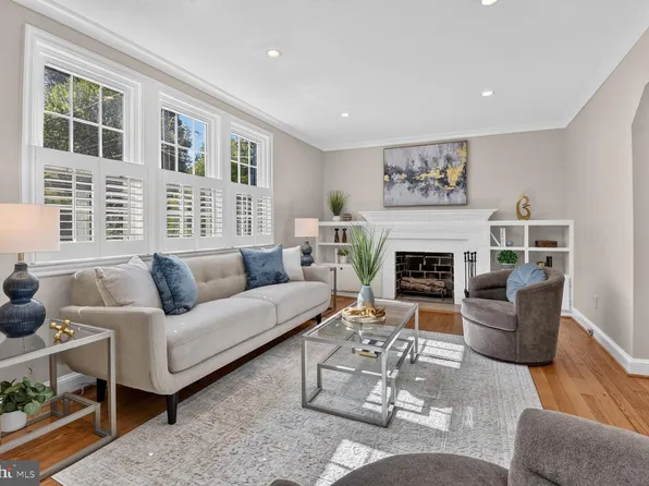 1707 Noyes Ln, Silver Spring, MD 20910