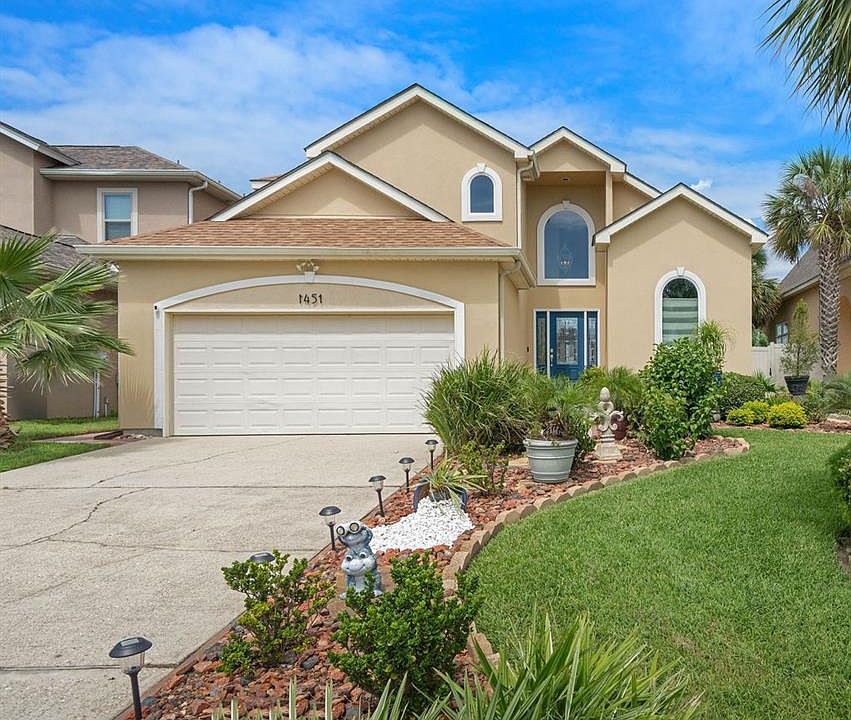 1st image of 1451 Royal Palm Dr