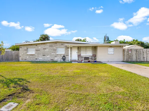 1848 Mosswood Dr, Melbourne, FL 32935