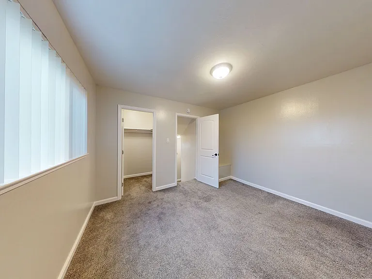 2377 Downer Ave — Photo 29