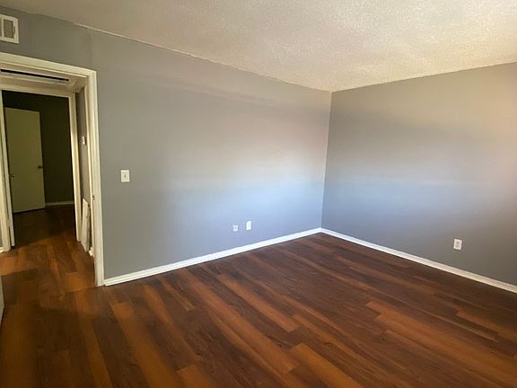 5th image of 3760 N Nicklas Ave #0