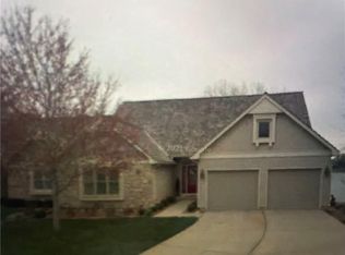 4525 NE Waters Edge St, Lees Summit, MO 64064