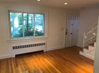 749 Vfw Pkwy UNIT 749, Boston, MA 02132