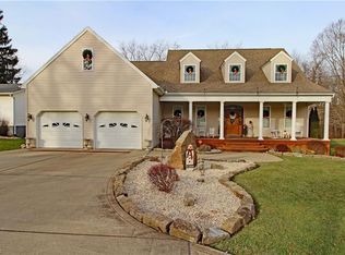 681 Pyramus Rd, Chester, WV 26034