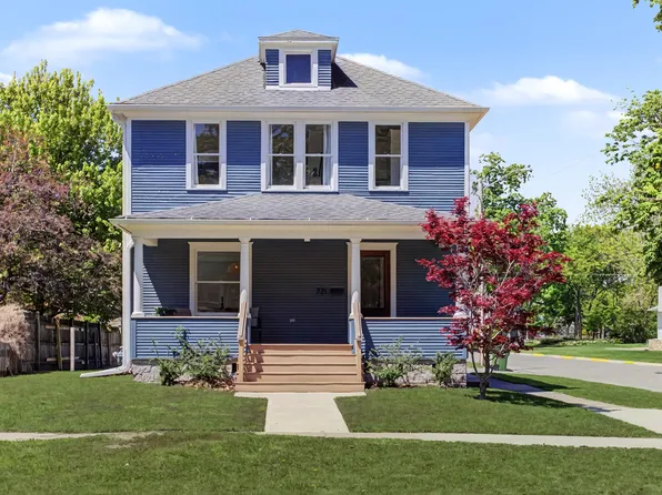 721 Douglas Ave, Ames, IA 50010