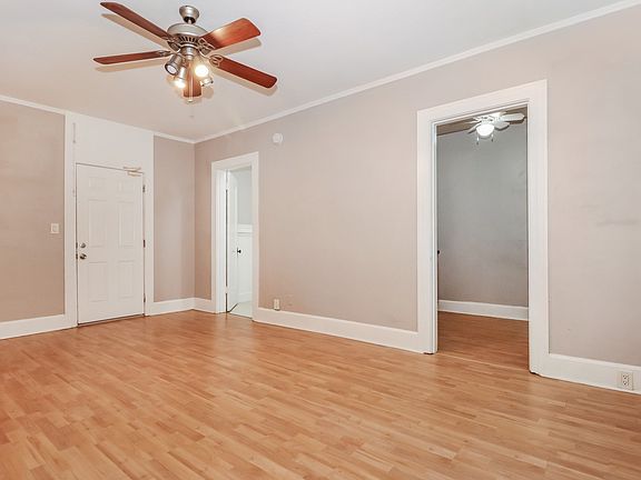 4th image of 111 6th Ave N APT 17