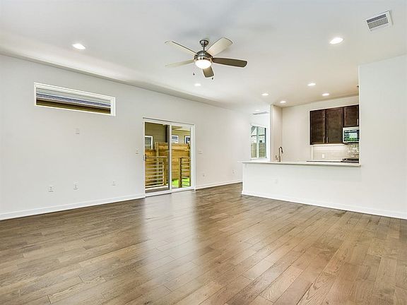 5th image of 6800 Menchaca Rd #39