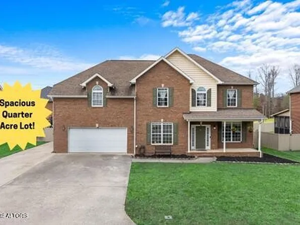 931 Crown Ridge Ln, Powell, TN 37849
