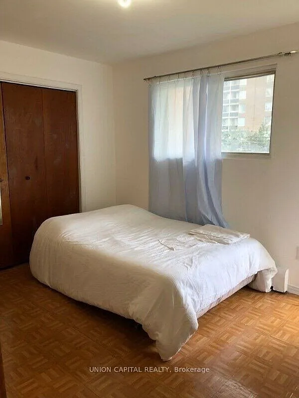 2 bed, $1,700 — Photo 4