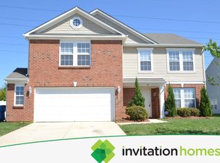 124 Fawn Ridge Ct, Mount Holly, NC 28120