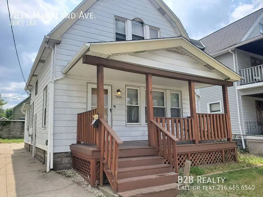 Charming 3-Bedroom Property in Prime Location — Photo 2