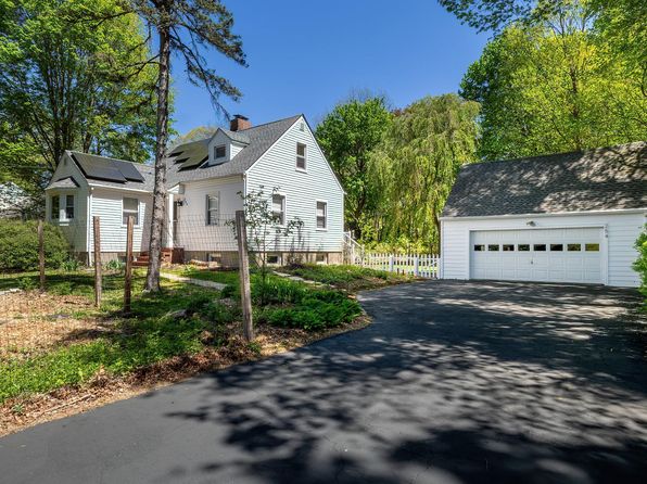 254 Lafayette Avenue, Cortlandt Manor, NY 10567