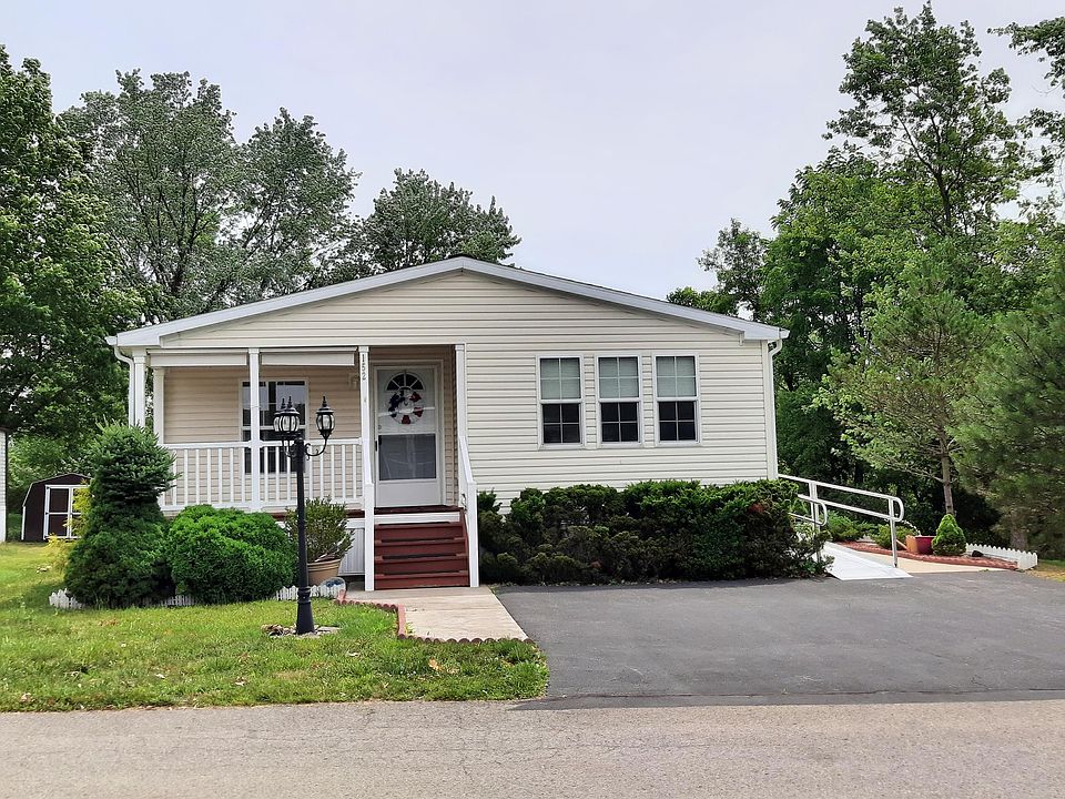 Exterior Image-0-Redman Cranberry Village Estates