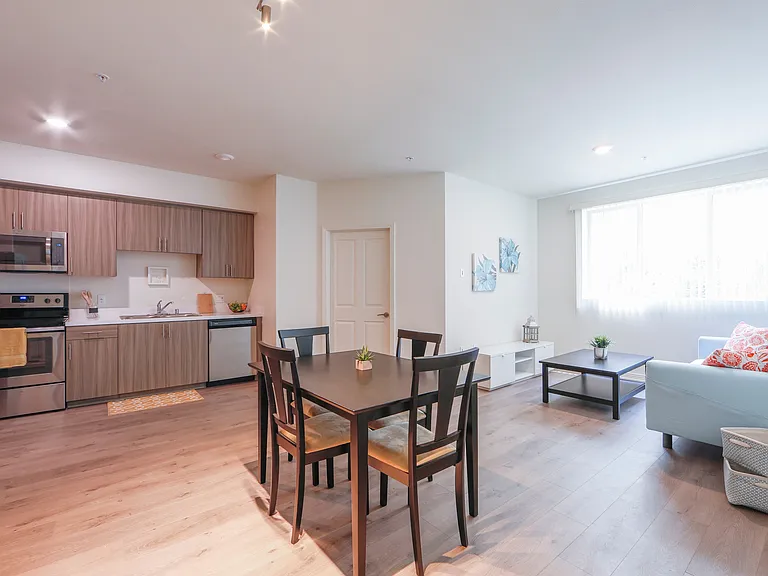 Aura NoHo Luxury Apartments — Photo 13