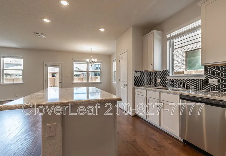 2009 Flametree Ave — Photo 16