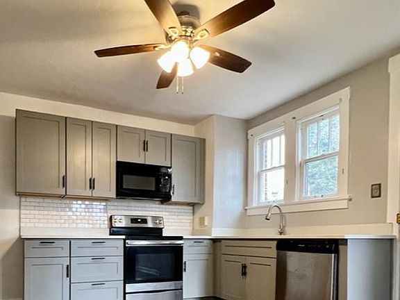 Completely Updated Kitchen!