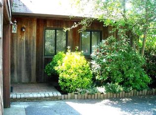 26 Eastwood Pl, Commack, NY 11725