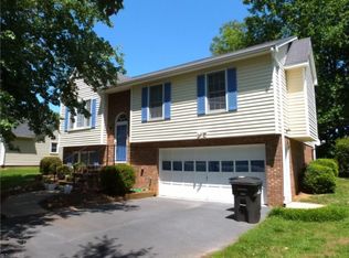 1845 Embark Dr, Kernersville, NC 27284