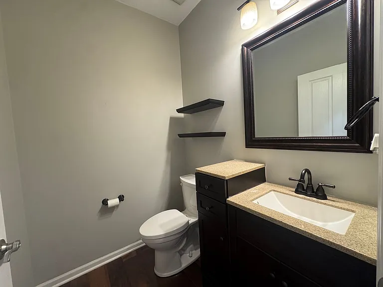 2416 Coltsview Ln — Photo 9