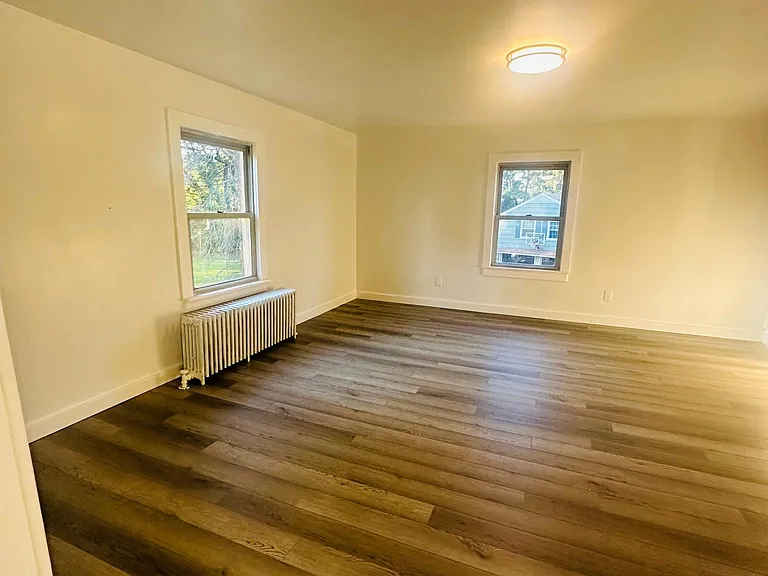 525 Cherry Ln — Photo 19