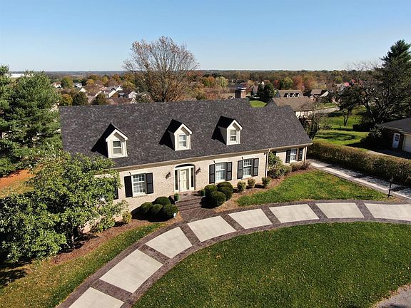3rd image of 215 Eastover Dr