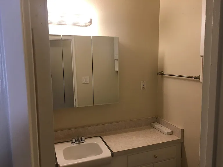 805 Glenway Dr #217 — Photo 11