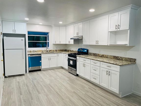 Newly renovated kitchen