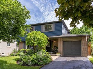 52 Greystone Cres, Brampton, ON L6Y2B3