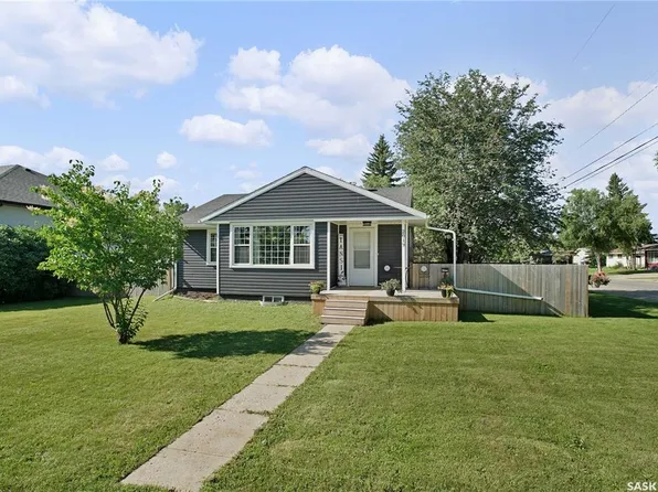 2019 2nd STREET, Rosthern, SK S0K 3R0