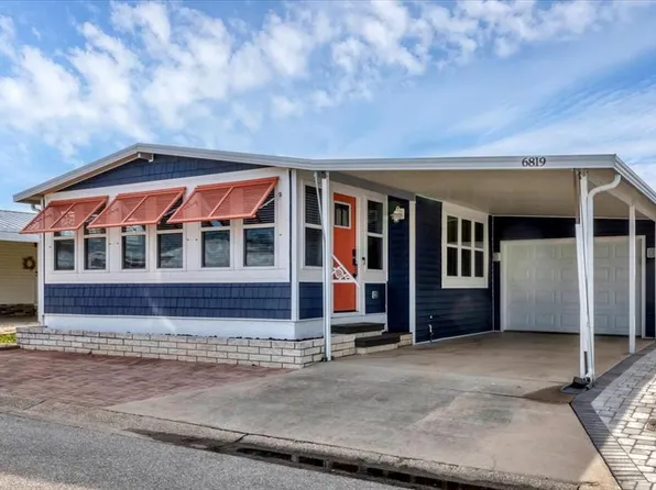 6819 Massachusetts St, Bradenton, FL 34207
