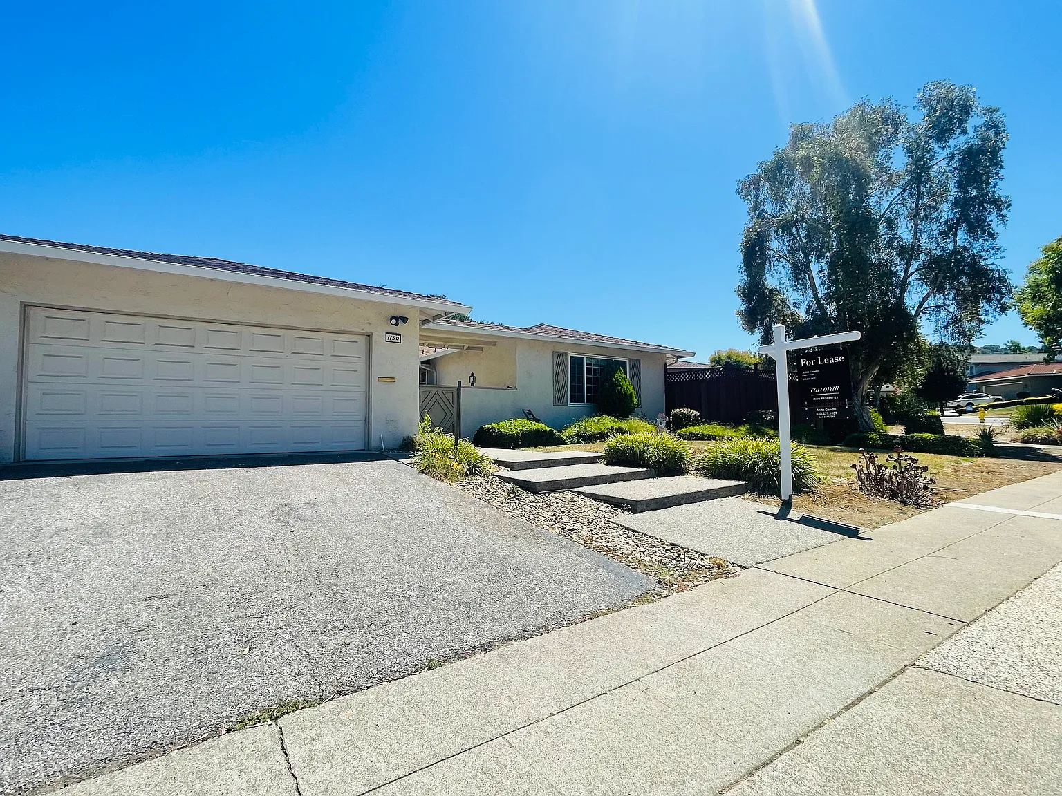 4 bed, 2524 sqft, $7,495 — Photo 4