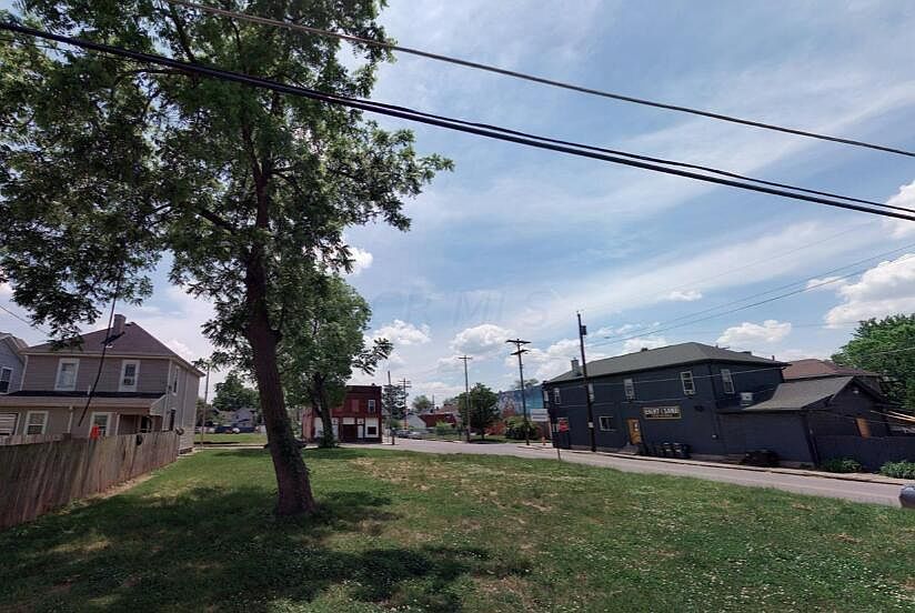 2nd image of 88 E Innis Ave #92-94